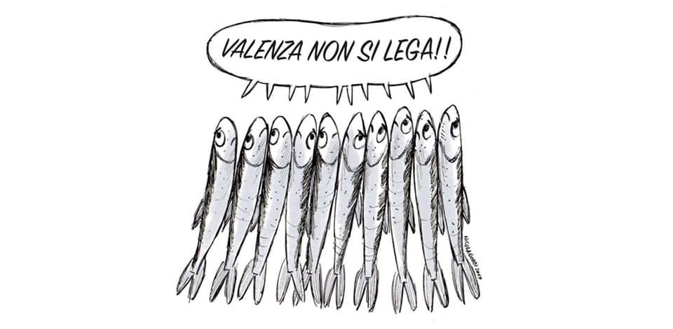 Salvini a Valenza e le Sardine organizzano un flash mob silenzioso: “Portate un libro”