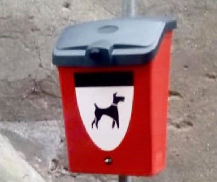 Per una Novi Ligure più pulita arrivano 30 cestini per le deiezioni canine