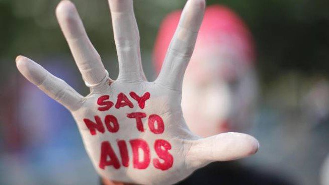 Lotta all’Aids: campagna di sensibilizzazione in alcuni locali di Alessandria