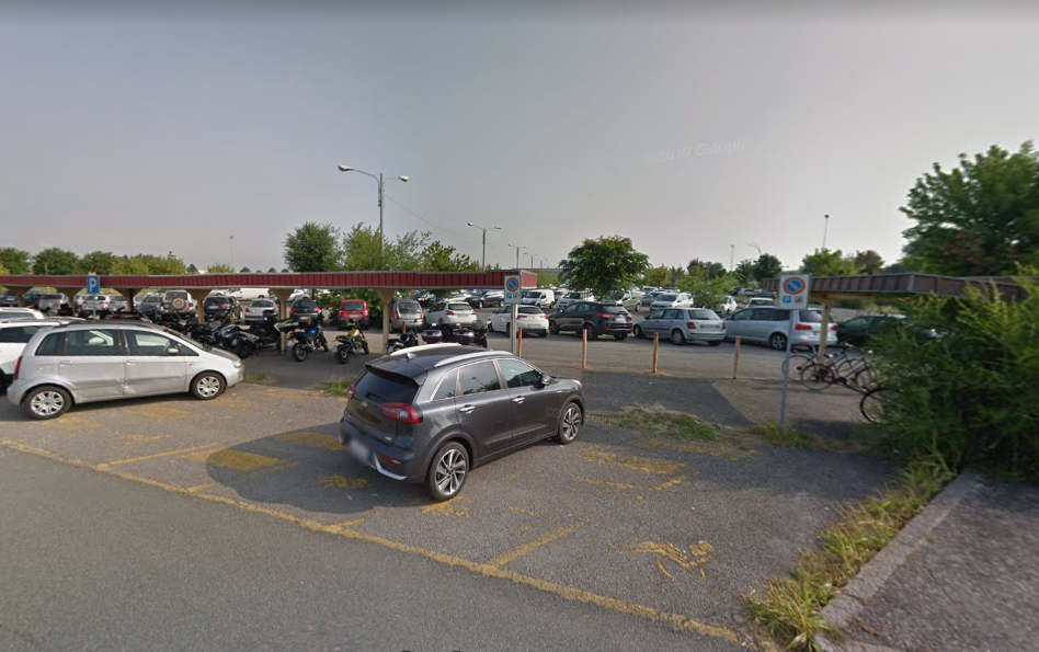 Nove auto scassinate al parcheggio Michelin di Spinetta: “Non è la prima volta”