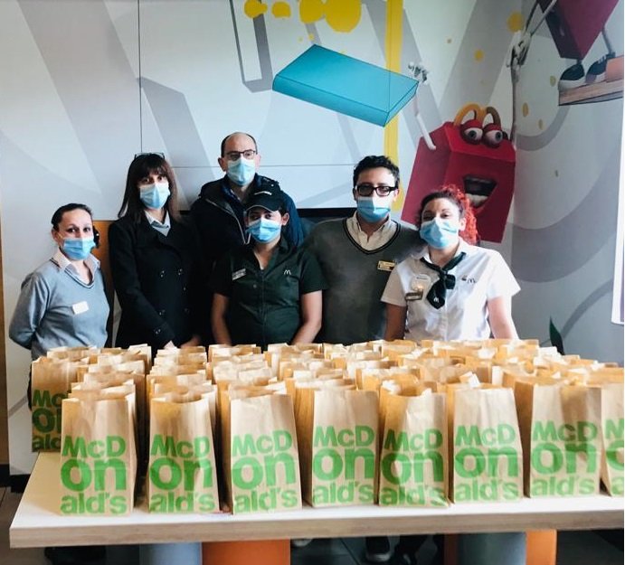 McDonald’s Serravalle e Fondazione McDonald: 200 pasti caldi al mese a famiglie in difficoltà