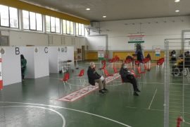 Centro vaccinale di via Camurati a Valenza chiuso a fine ottobre