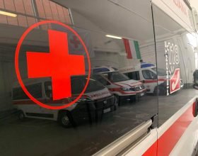 Incidente tra tre auto a Cereseto: due persone ferite, una è grave