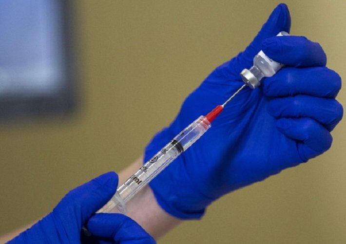 Vaccino anti influenza: in Piemonte si partirà dagli over 85