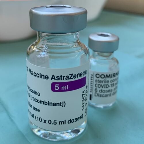 Seconda dose del vaccino AstraZeneca: ecco come cambia la campagna in Piemonte
