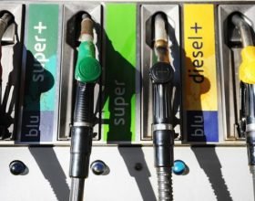 Carburanti: ancora in calo prezzi di benzina e gasolio