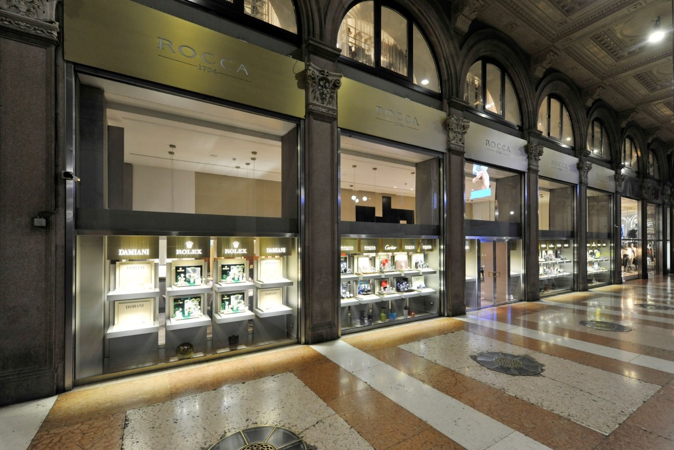 Anche il Gruppo Damiani in Galleria Vittorio Emanuele di Milano, insieme al marchio Rolex