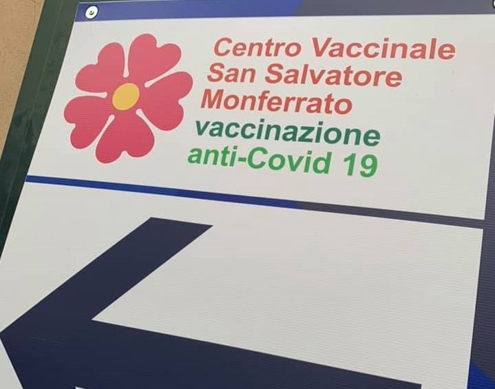 Da sabato riapre il centro vaccinale di San Salvatore: prenotazioni in farmacia