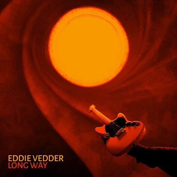 Eddie Vedder pubblica “Long Way”, anteprima del nuovo disco solista