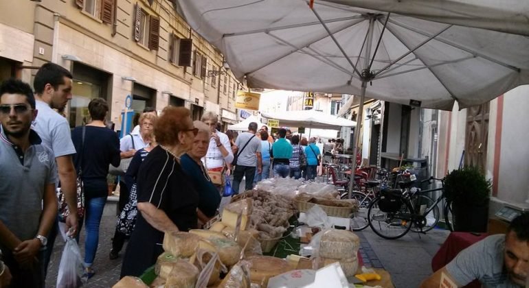 Sabato e domenica torna ad Alessandria “Gagliaudo tra i mercanti”: le vie del centro chiuse alle auto