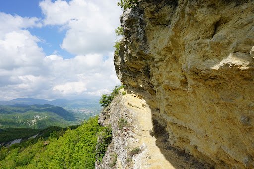 Guardamonte, Val Curone e Valle Staffora: come viverle in trekking