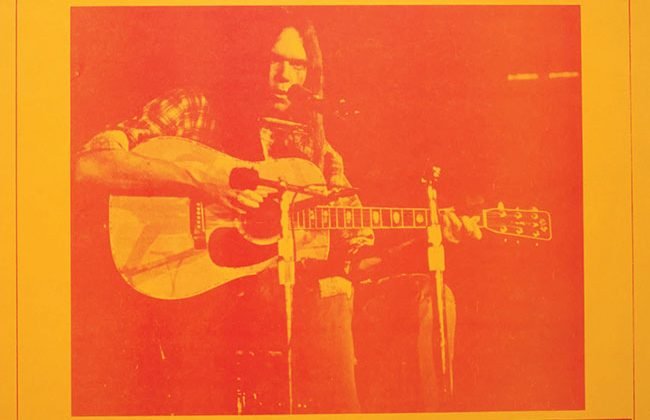 Neil Young pubblica per la prima volta il concerto Carnegie Hall 1970