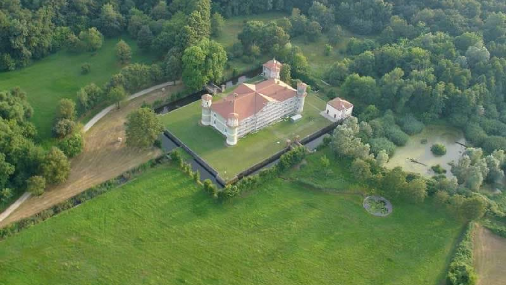 Il Bosco Fontana e la Palazzina di Caccia dei Gonzaga a Marmirolo