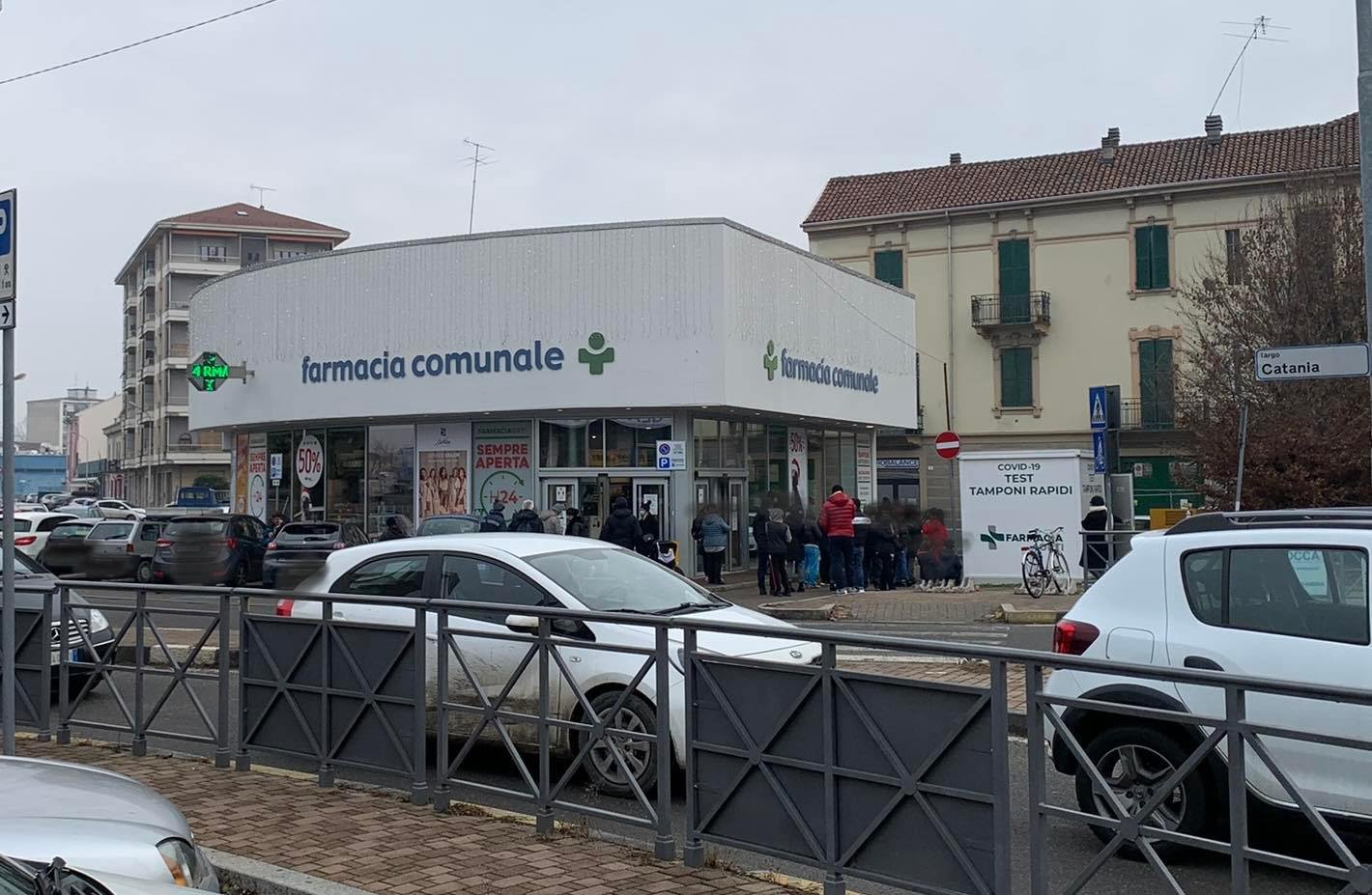 Ad Alessandria farmacie prese d’assalto: prosegue la ricerca del tampone post feste