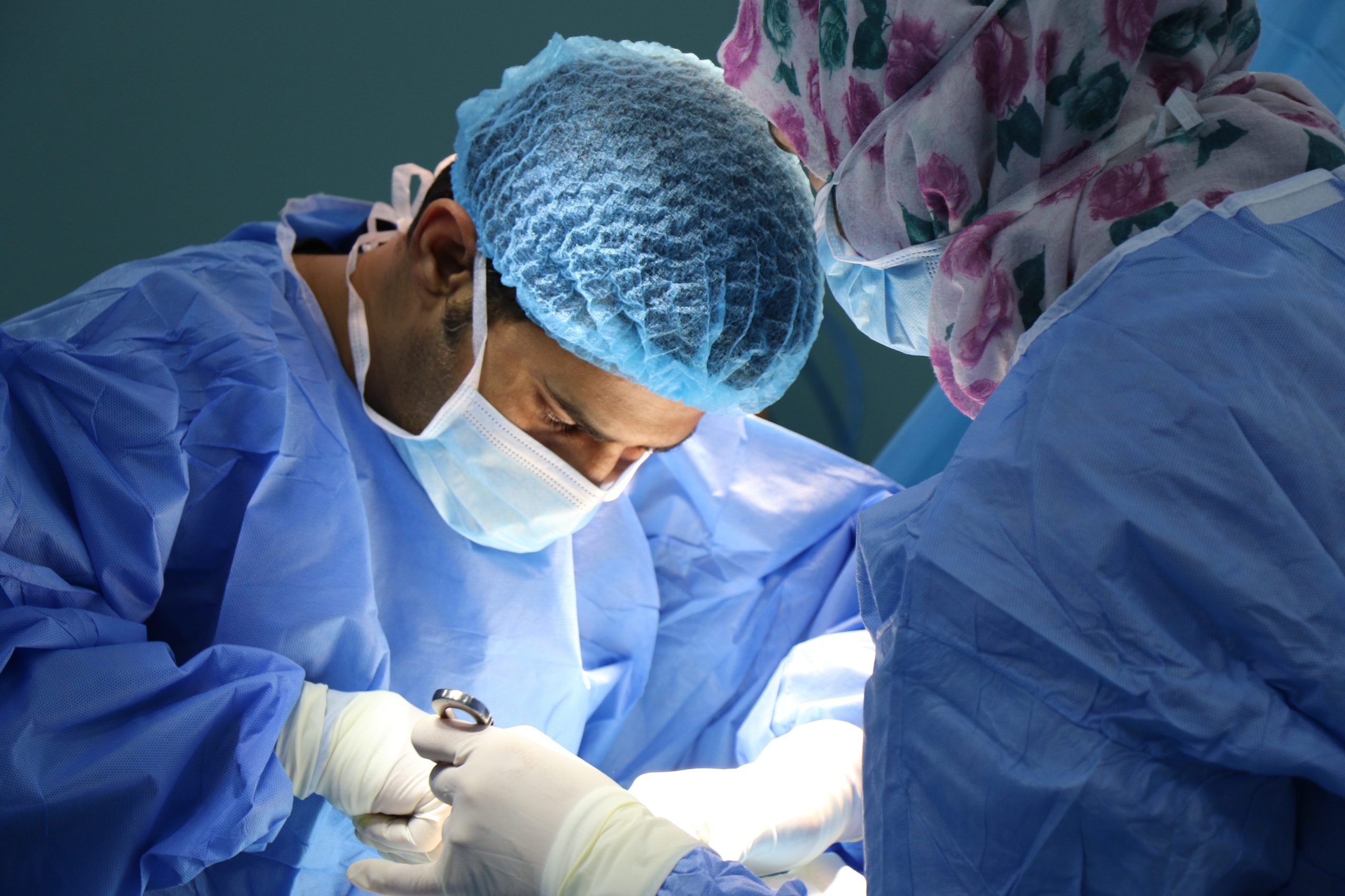 Covid riduce interventi chirurgici: in Piemonte attività scesa del 50%
