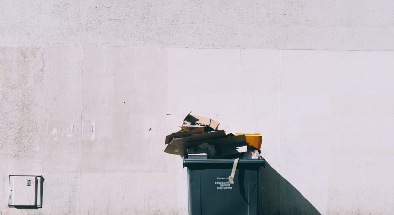 A Ovada linea dura contro chi abbandona i rifiuti: controlli e multe
