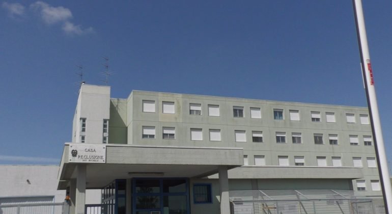 Carenza di agenti di Polizia Penitenziaria: giovedì il presidio sindacale davanti al Carcere S. Michele