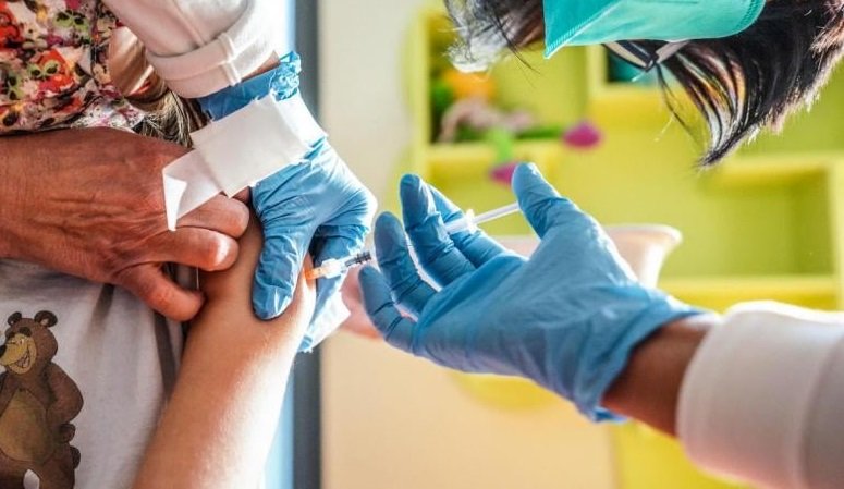 Vaccino ai bambini: inoculate quasi 500 dosi negli open day piemontesi