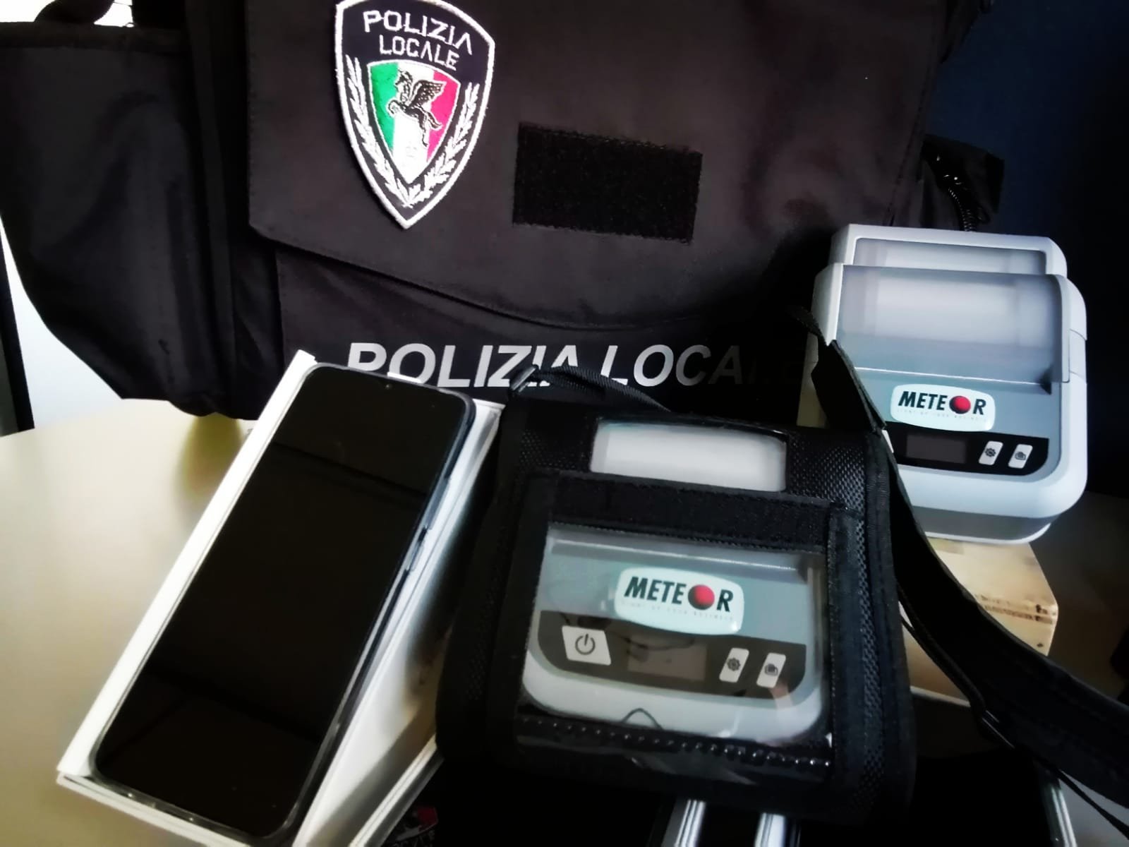 A Valenza la Polizia Locale dotata di palmari e stampanti portatili