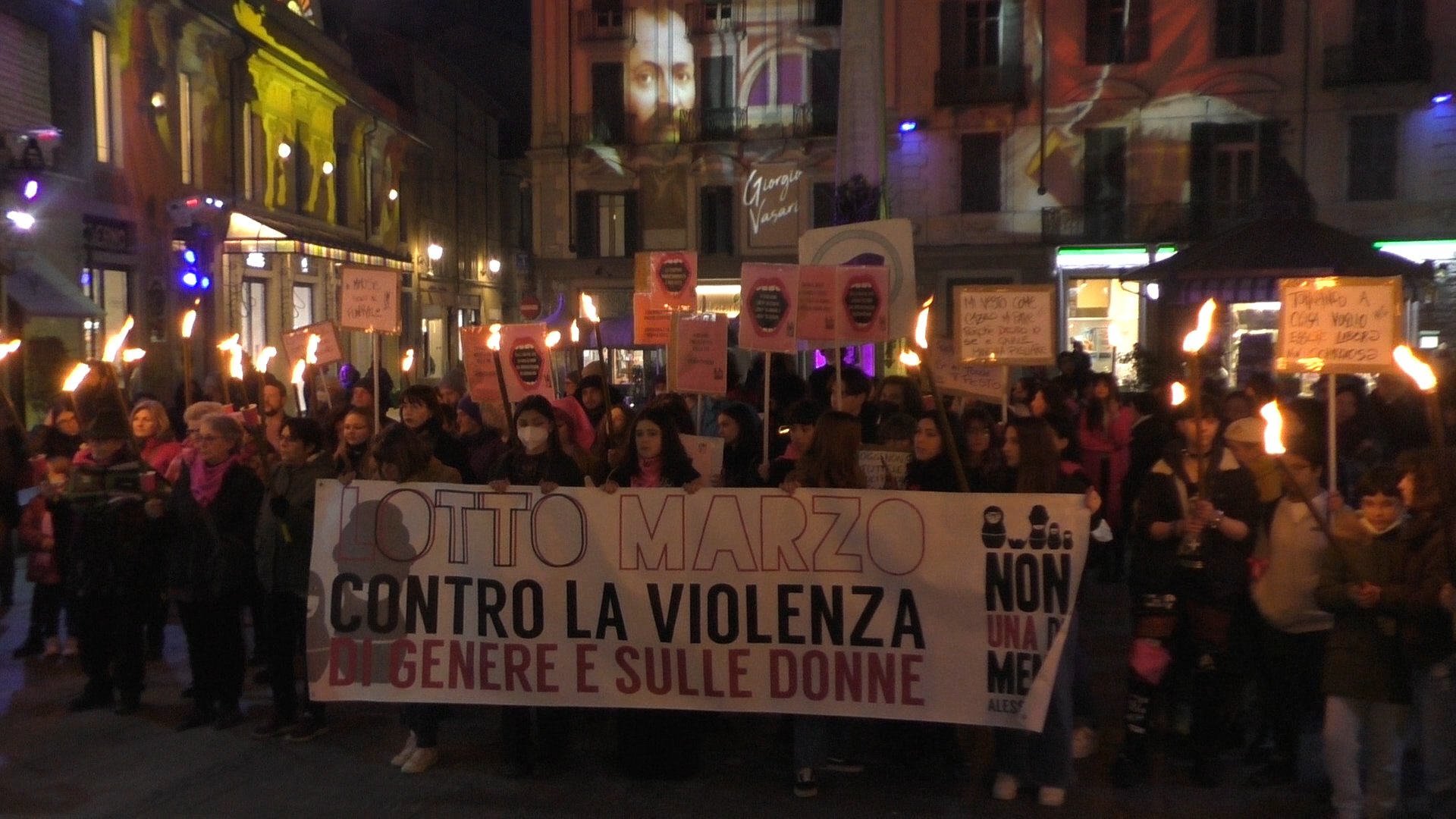 Ad Alessandria in piazza contro la violenza sulle donne: “L’8 marzo non è una festa, è una lotta”