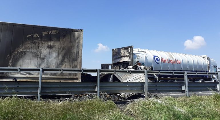 Incidente sull’A7 in direzione Milano. C’è un deceduto. Riaperto il tratto dopo tre ore