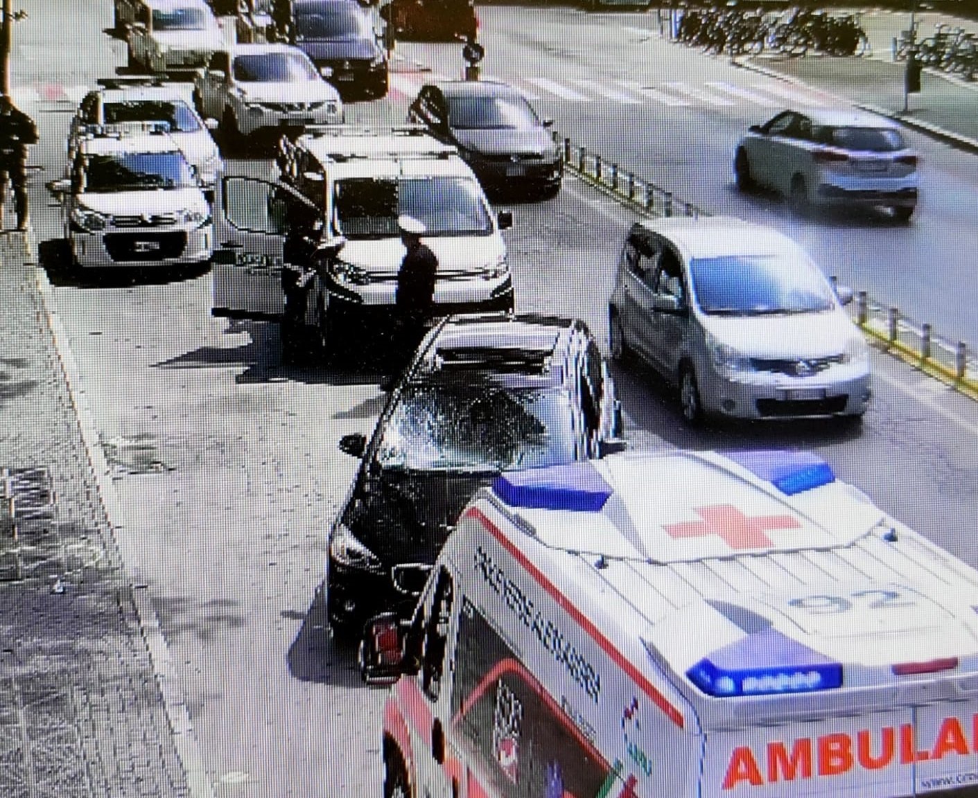 Ragazzo di 23 anni investito da un’auto sulle strisce pedonali davanti alla stazione di Alessandria