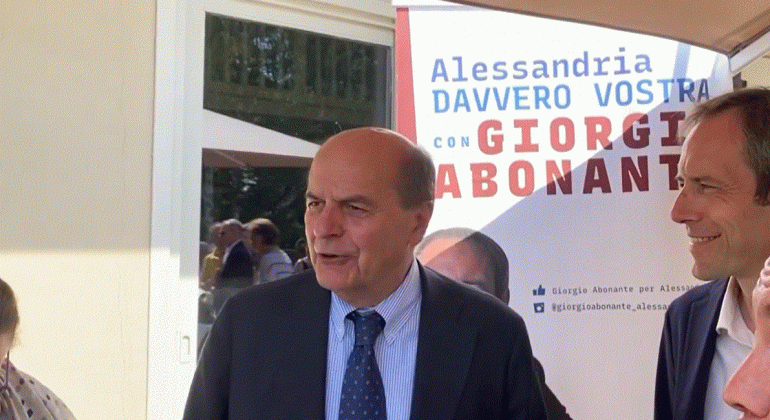 Bersani ad Alessandria per sostenere Abonante: “Da Alessandria può nascere un campo progressista”