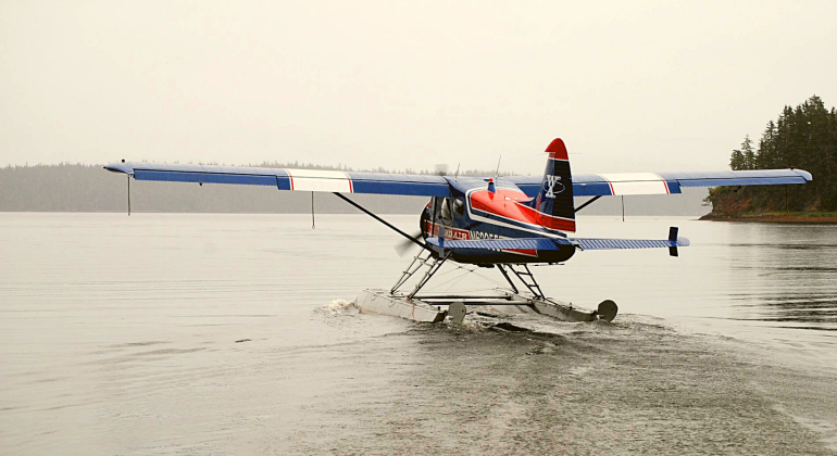 A Pavia l’ammaraggio sul Ticino degli idrovolanti Aero Club Como