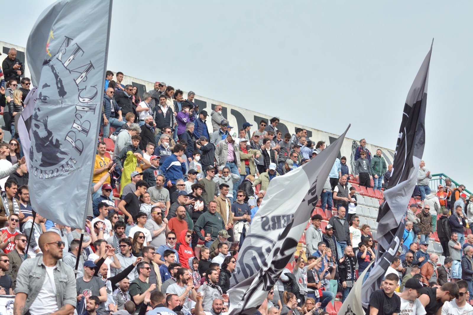 Alessandria Calcio, Gradinata Nord: “Stop allo sciopero del tifo dopo l’annuncio della cessione”