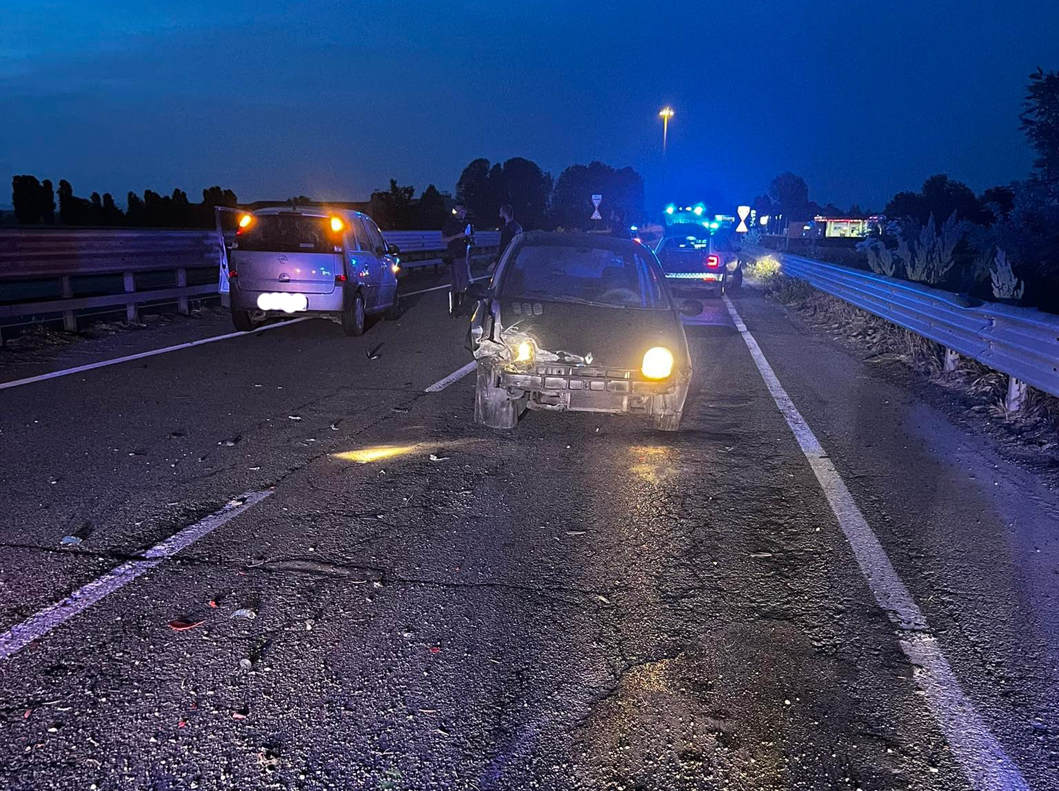 Incidente sulla strada per Spinetta: tre veicoli coinvolti