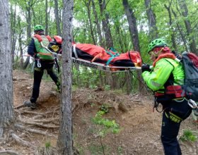 Biker 53enne cade in discesa a Fiondi di Bassignana: portato in salvo dal Soccorso Alpino