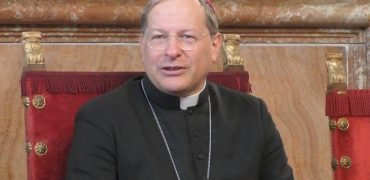 L’annuncio a sorpresa del vescovo Gallese: “Don Gatti resta alla Parrocchia San Paolo, Don Bodrati al Cristo”