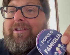 Mario Adinolfi (Popolo della Famiglia): “Incarniamo i valori cristiani, Mandelli sarebbe sindaco trasparente”