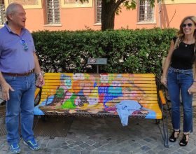 Inaugurata ufficialmente la panchina al pittore valenzano Pier Paolo Prandi