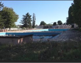 La piscina comunale di Alessandria: come era nel passato e come è oggi nel presente