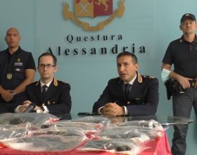 Armi sequestrate a Casaleggio Boiro: “Anche alcuni mitragliatori per il fuoco automatico a raffica”