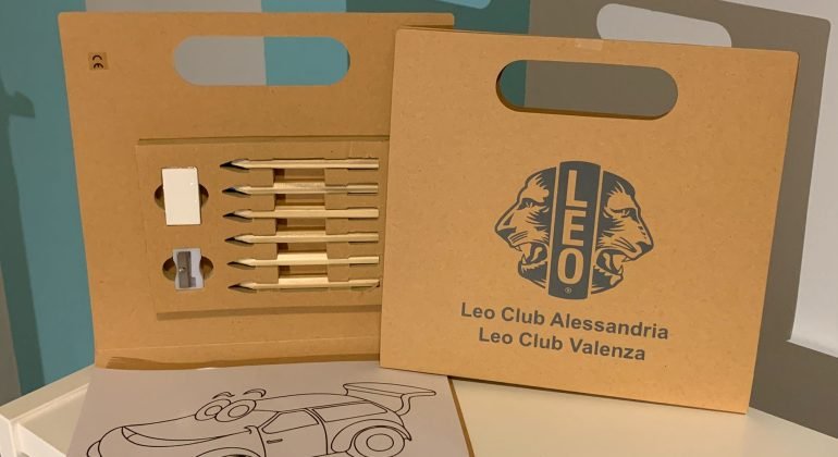 Al Memorial Zucconi il kit del Leo Club Valenza per sostenere progetti benefici
