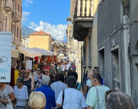 Ambulanti di Forte dei Marmi: domenica il mercatino a Salice Terme