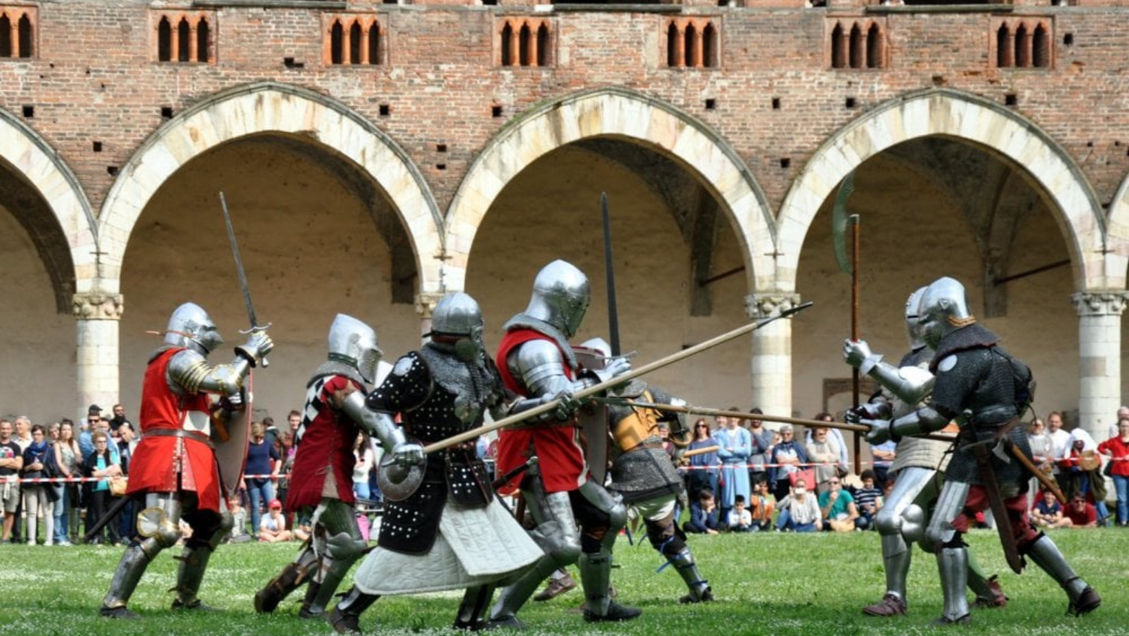I Visconti, l’assedio del castello e Pavia, “la città delle 100 Torri”