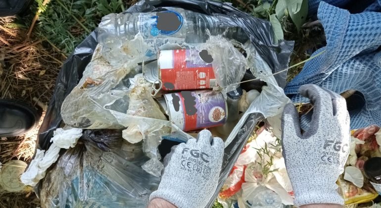 A Tortona continuano le sanzioni contro chi abbandona i rifiuti