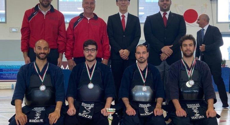 Kendo: le società Accademia Kodokan e Doshinken terze ai campionati italiani a squadre
