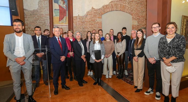 16 studenti premiati con le borse di studio “Umberto Eco” e “Gianfranco Pittatore”