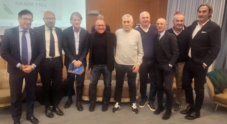 Il ct Mancini ospite a sorpresa ad Alessandria alla serata Golden Coach insieme all’amico Sergio Viganò
