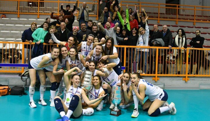 Alessandria Volley nella storia: per la prima volta una squadra cittadina alza al cielo la Coppa Piemonte