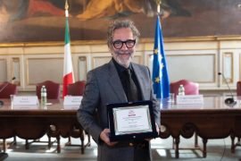 Premio Wella alla carriera al parrucchiere alessandrino Maurizio Contato: “Onorato e felice”