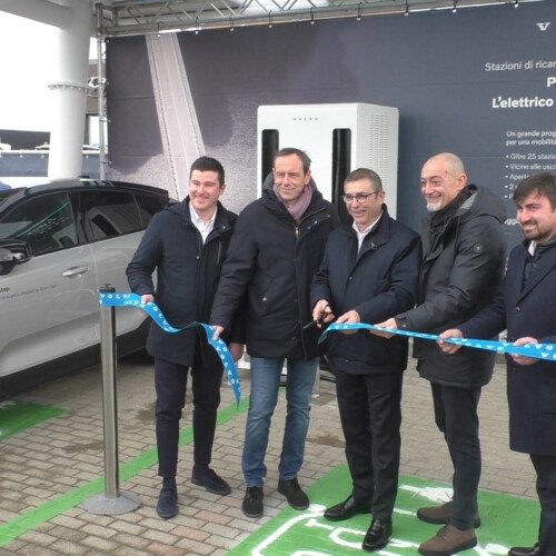 Grazie a Volvo e al Gruppo Resicar la prima colonnina di ricarica ultraveloce per auto elettriche ad Alessandria