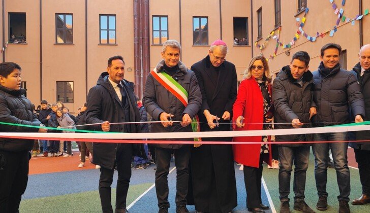Inaugurato il rinnovato cortile della scuola primaria “G. Carducci” a Pavia