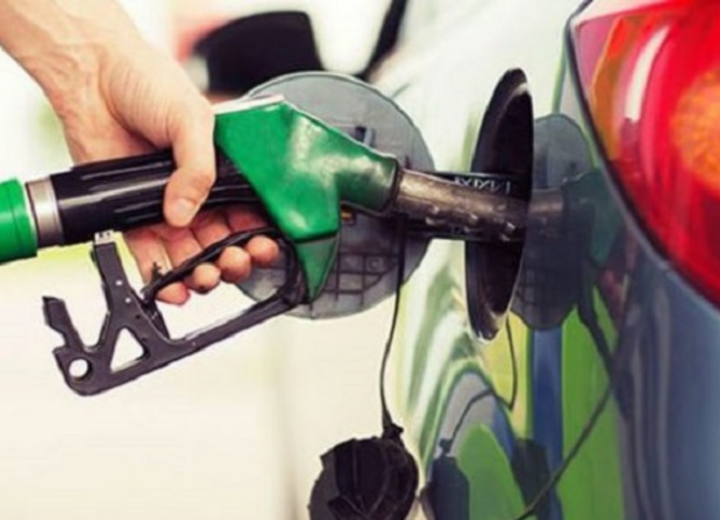 Carburanti: nuove accise al via, per gasolio +5 cent/lt, benzina cala altrettanto