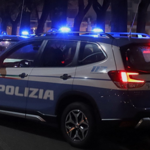Adolescente armato di coltello fermato dalla polizia a Monza