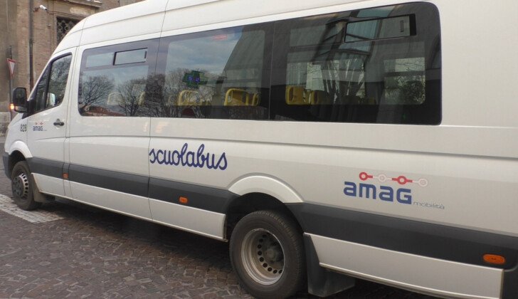 Trasporto alunni e parcheggi, irregolare l’affidamento ad Amag Mobilità: Ragioneria di Stato scrive al Comune di Alessandria